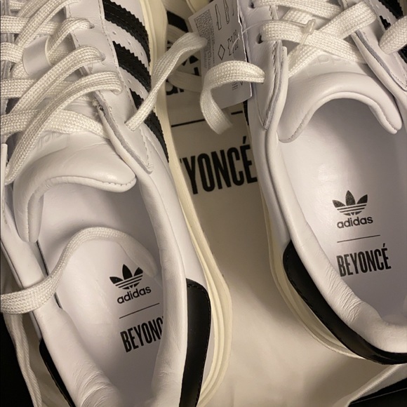 Meet your Posher, Inder - Picture 1 of 1